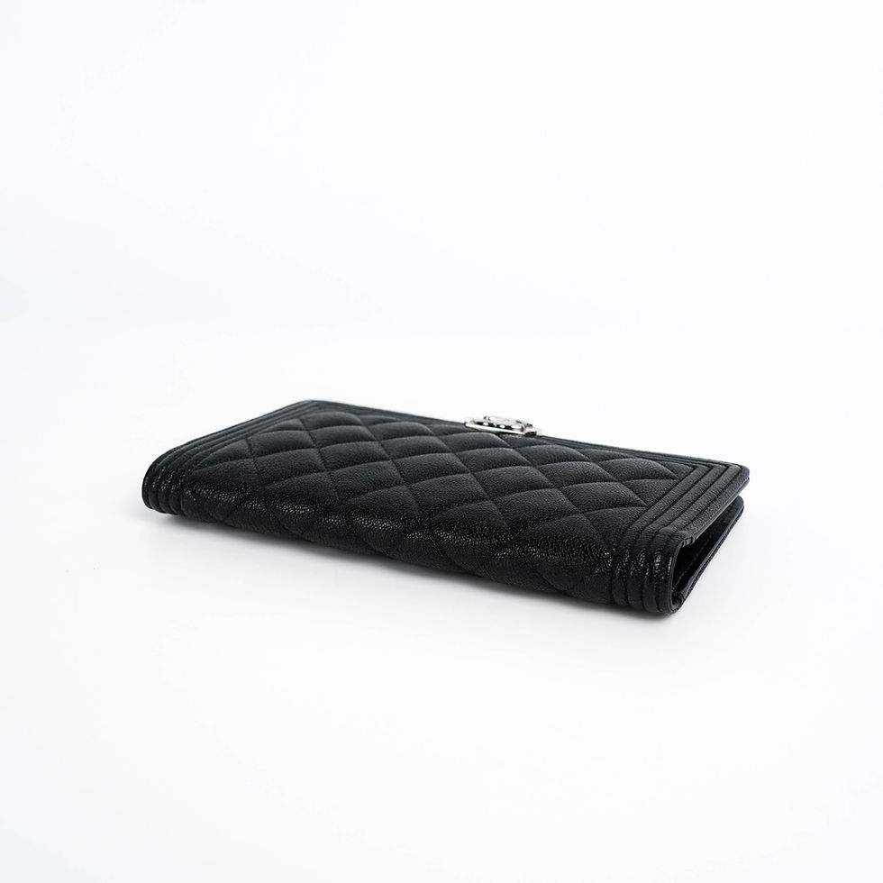 Thumbnail: CHANEL  Boy Wallet Bi-fold caviar & Ruthenium-Tone Metal