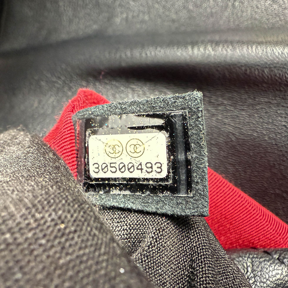 ภาพขนาดย่อ: Chanel  19 Flap 30 Lambskin bag Full set