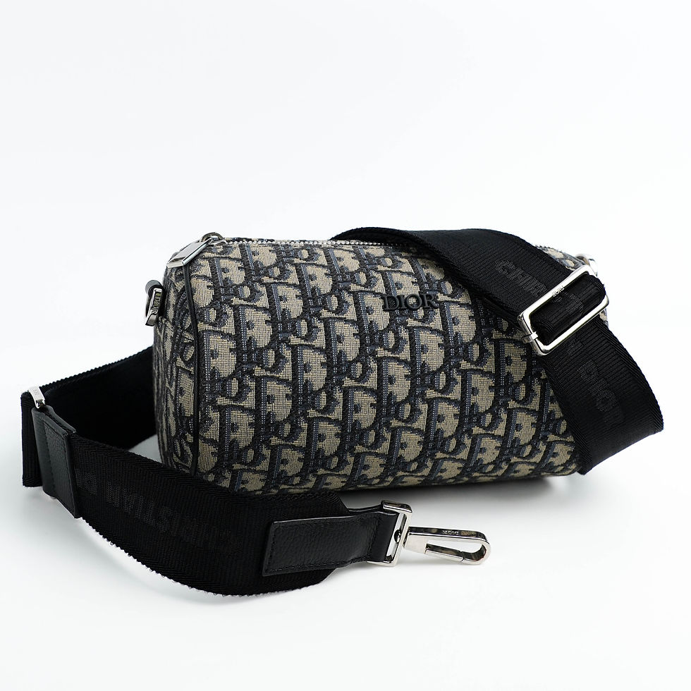 ภาพขนาดย่อ: Christian Dior  Roller Messenger Oblique Jacquard Bag Full set พร้อมใบเสร็จ