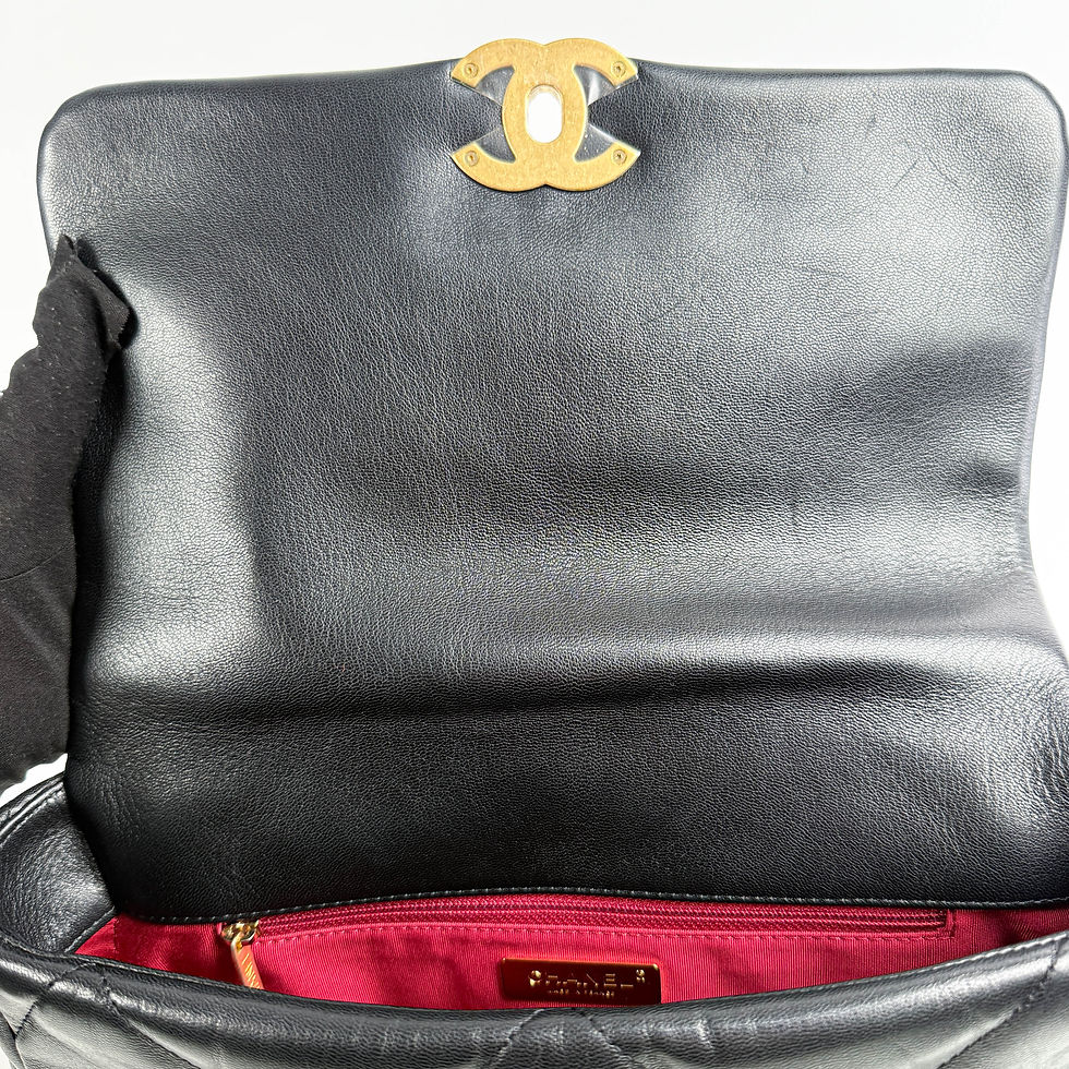 Thumbnail: Chanel  19 Flap 30 Lambskin bag Full set