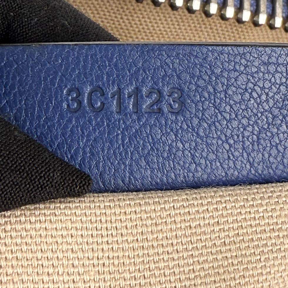 Thumbnail: Givenchy  Antigona Small Bag