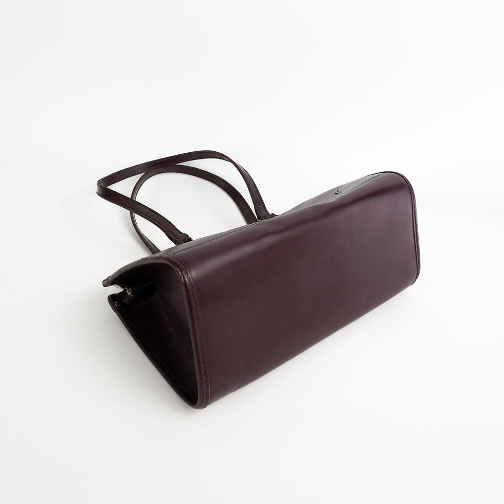Thumbnail: Louis Vuitton   Madeleine Epi Hand Bag