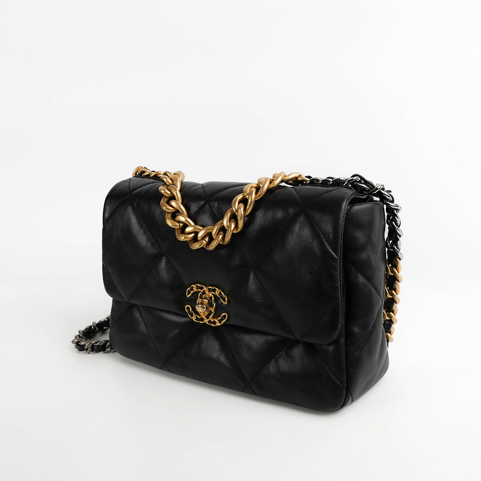 ภาพขนาดย่อ: Chanel  19 Flap 30 Lambskin bag Full set