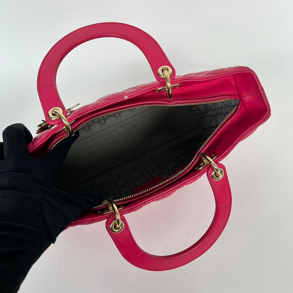 ภาพขนาดย่อ: Christian Dior  Lady Dior Large Bag GHW