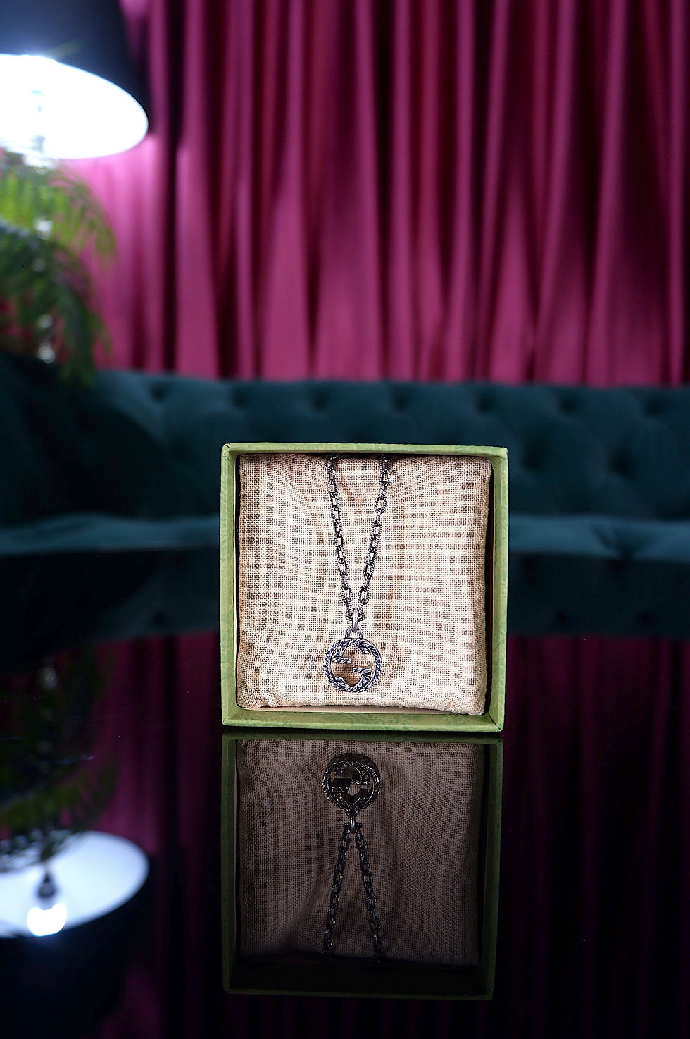ภาพขนาดย่อ: Gucci Silver vintage interlocking double G
