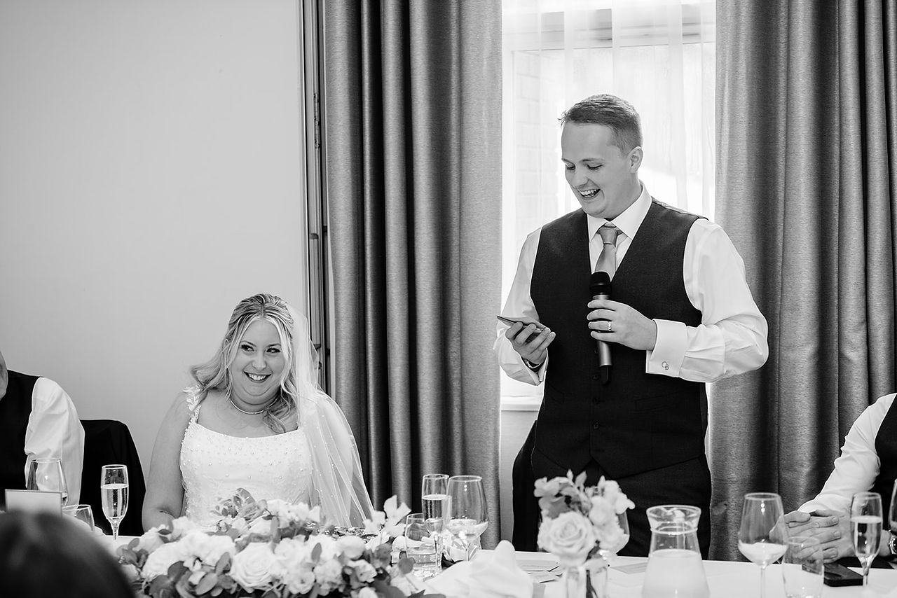 Groom giving his wedding speech at Horwood House