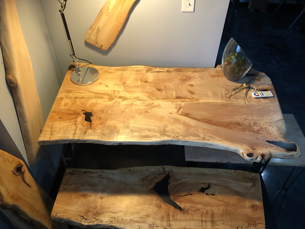 Thumbnail: Maple Desk