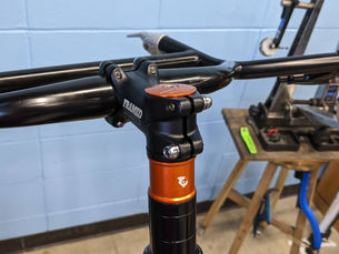 Cockpit fitting: stem and handlebar height