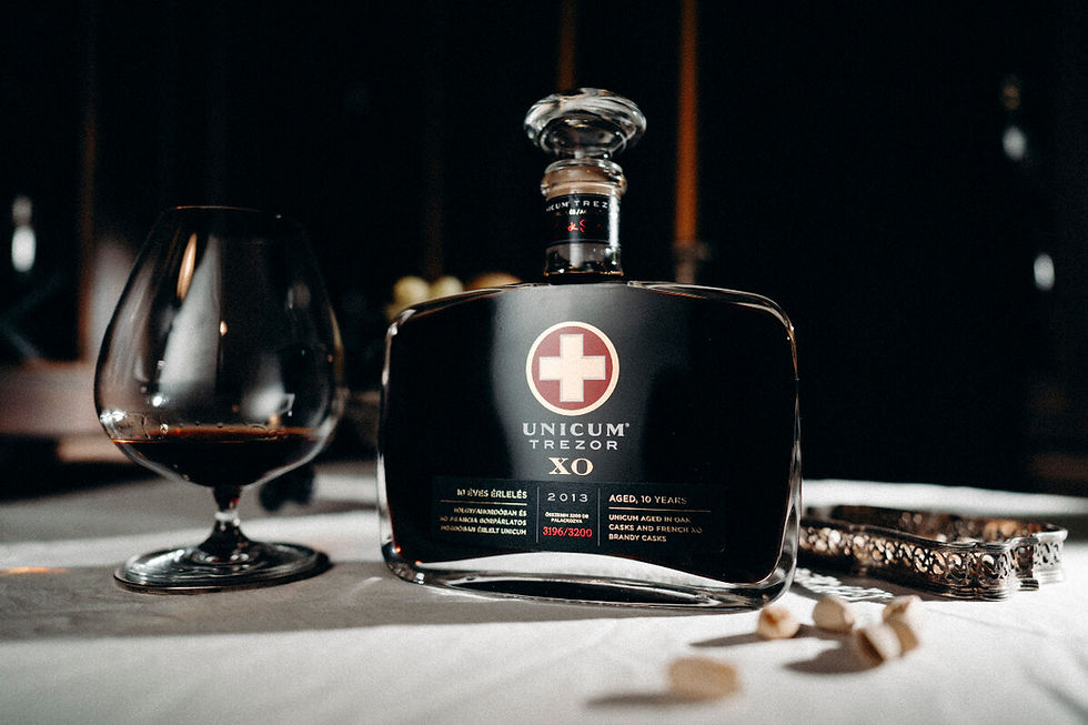 Magyar ital- és kultúrtörténet: Zwack Unicum szalonest