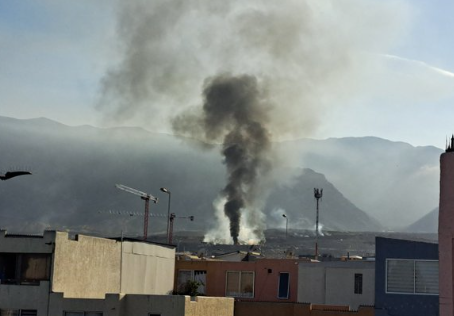 ¡Preocupación en #Antofagasta! Nuevas quemas en el ex-vertedero La Chimba generan malestar entre los vecinos.