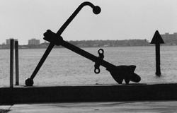 anchor bw.jpg
