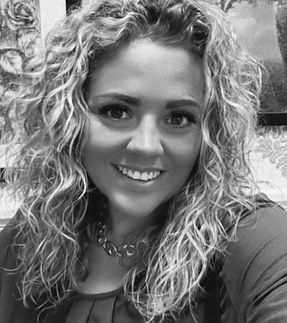 Lisa Kelly.jpg