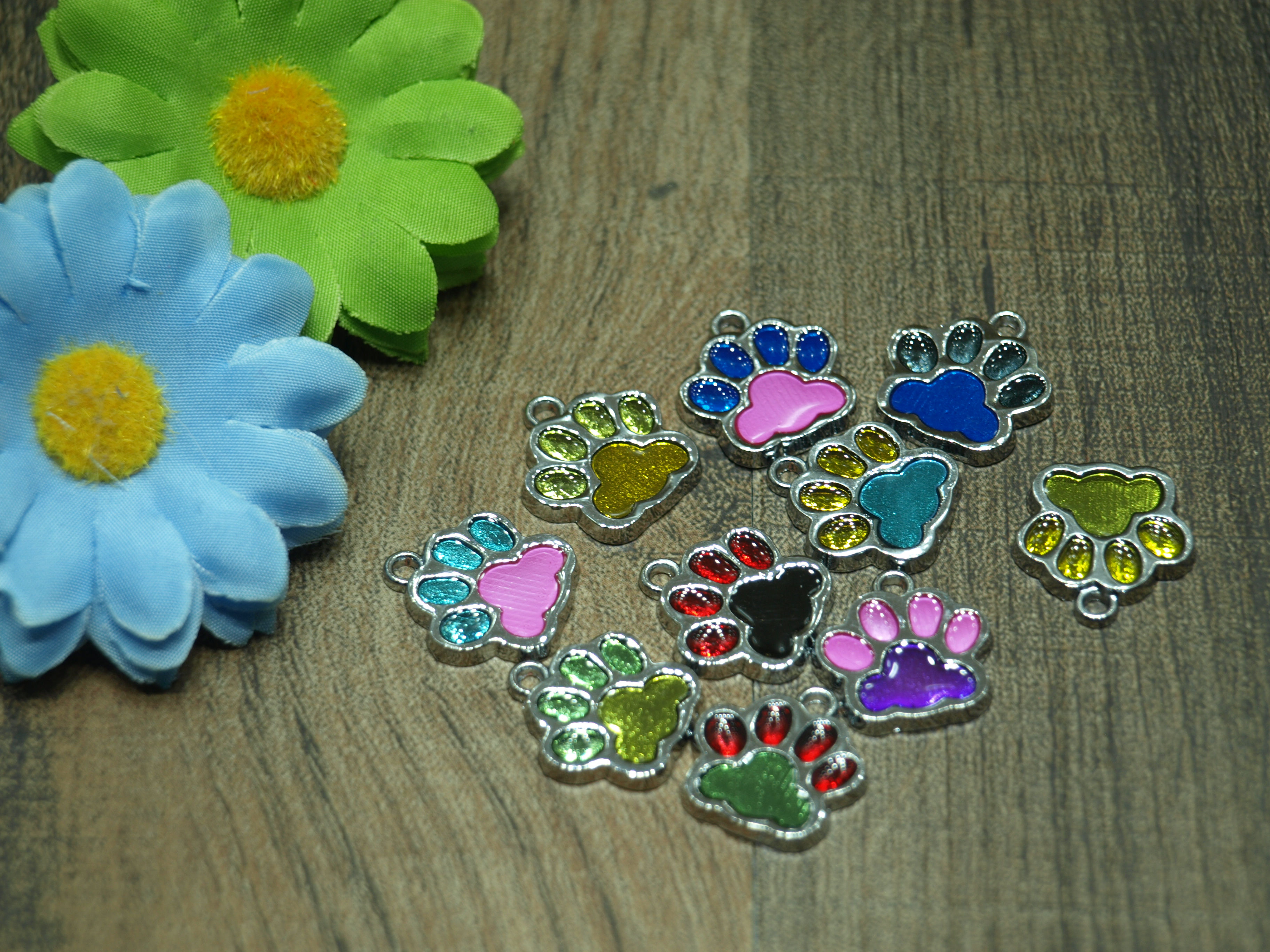 Paw shape cat/dog tag Multi colored type2