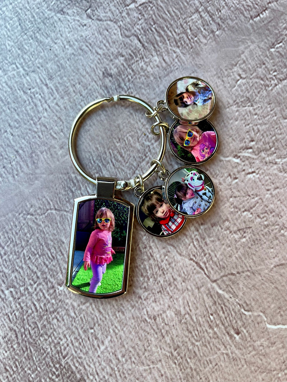 Thumbnail: Photo Keychain with round Charms, gift for her, Memory Keyring, engraved gift, p