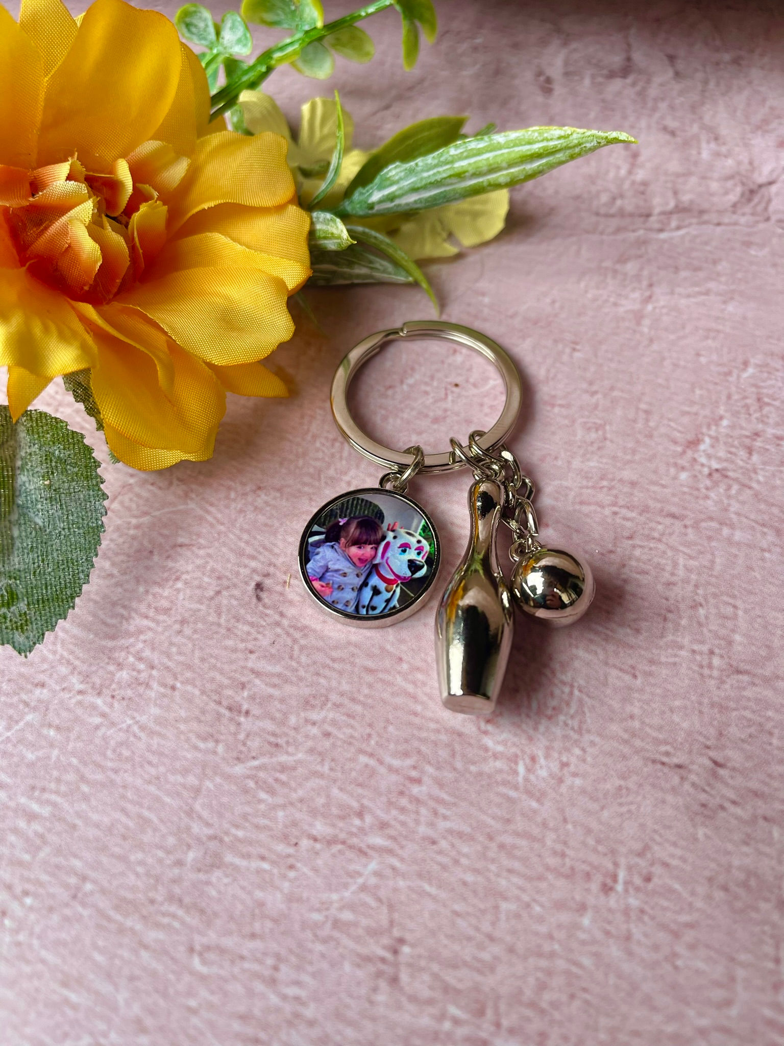 Custom photo Metal Bowling Ball and Pin Keyring with any photo,personalised gift