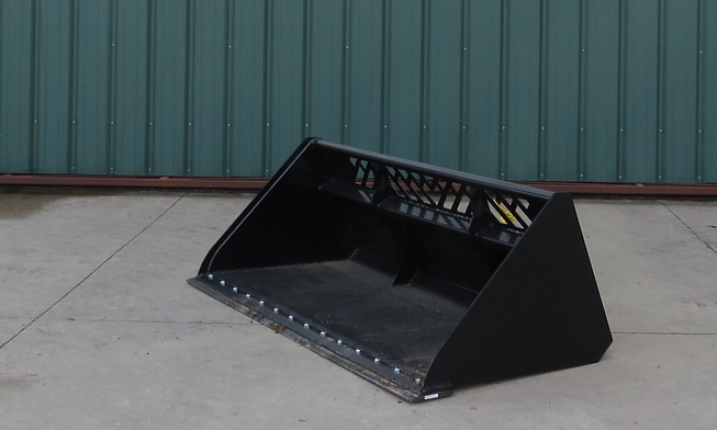 New 84″ Manitou Light Material Skid Loader Bucket
(Stk# 5734/5735/6038)
