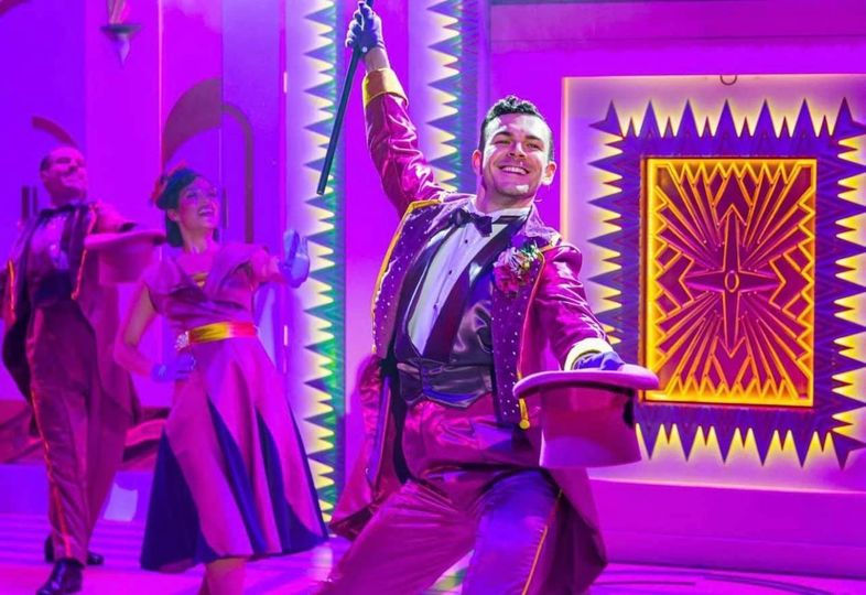 Review Top Hat (The Mill At Sonning)