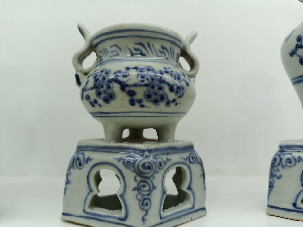 Thumbnail: agarwood incense burner
