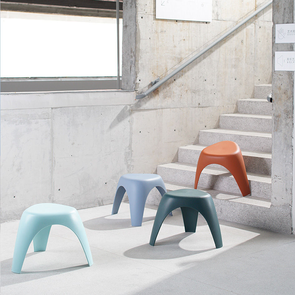 Thumbnail: Tripod Modern Stool