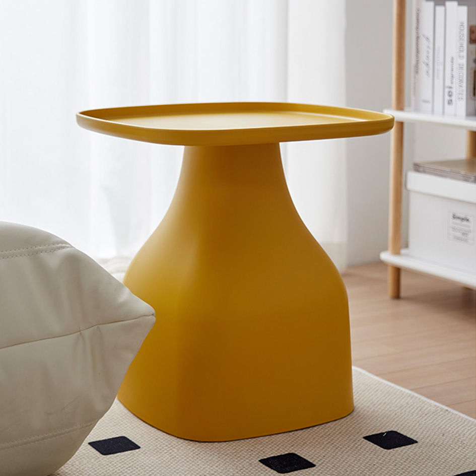 Thumbnail: Lourve Bedside