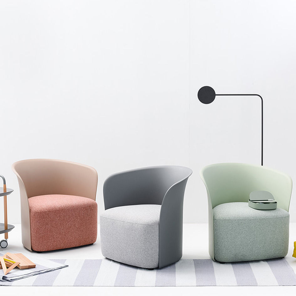 Thumbnail: Moda Lounge Chair