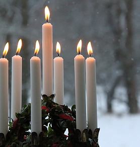 candlelight-3022914_1280_edited.jpg