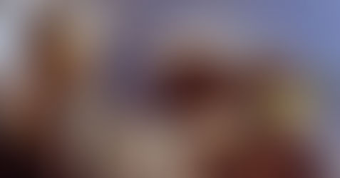 escena de la película "ET el extraterrestre" del año 1982 dode se ve el encuentro entre la niña protagonista con el extraterrestre.