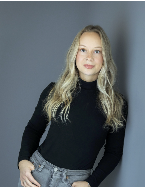 sarah-kaar crop 2.PNG.png