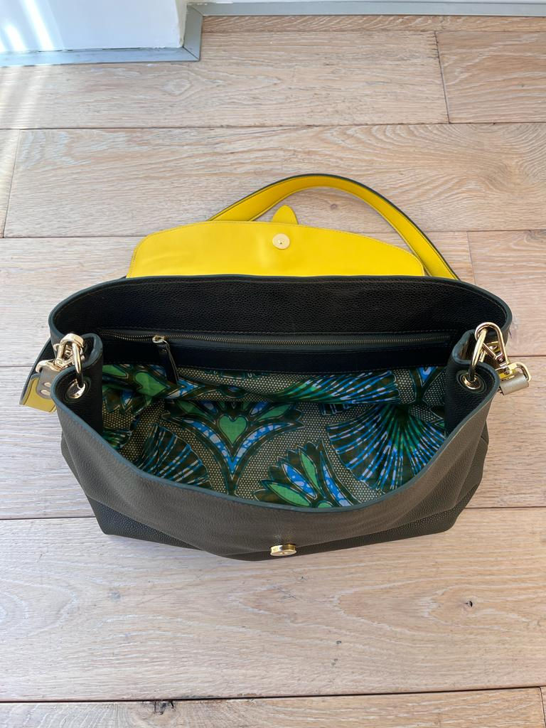 Miniature : Sac à main Maxi Bonbon en cuir doublé