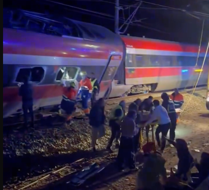 Accidente ferroviario en España, 21 muertos