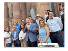 Reclaman alcaldes en Palacio adeudos de Samuel