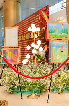 Học vẽ, mỹ thuật, acrylic tại nha trang cùng đội ngũ giảng viên chuyên môn cao tại Arista Music Center. Chương trình dành cho trẻ em, thiếu nhi và người lớn