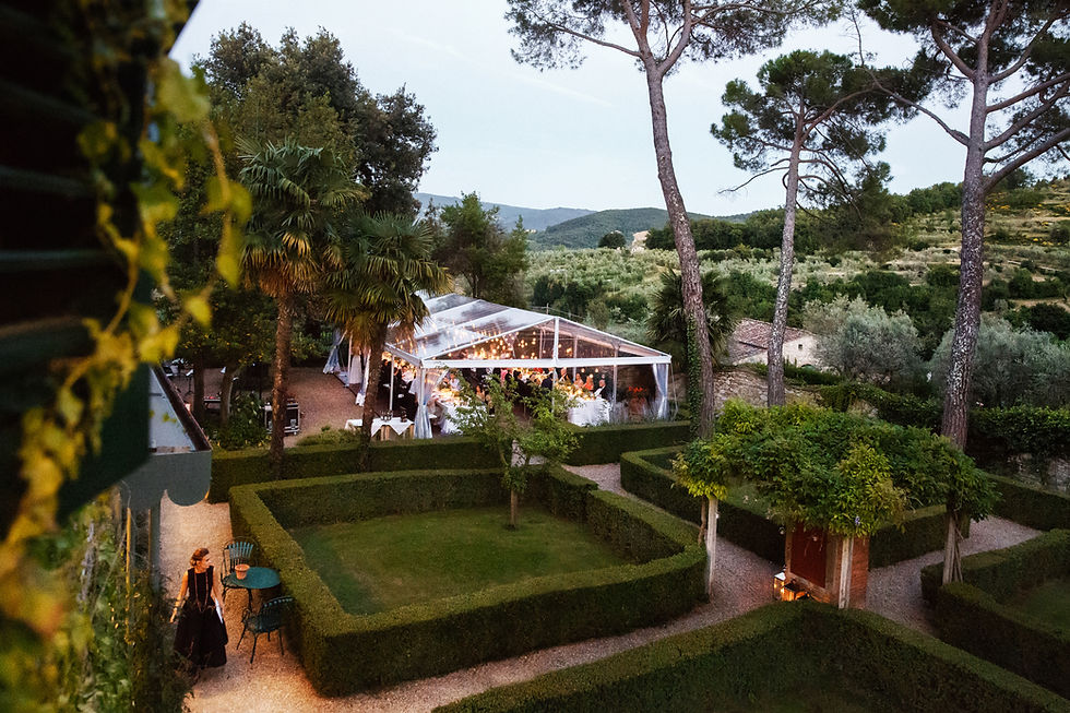 A private chauffeur accompanying guests to a wedding at a villa in Saint-Tropez