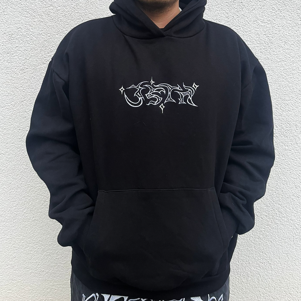 Hoodie "Zauberkugel" bestickt