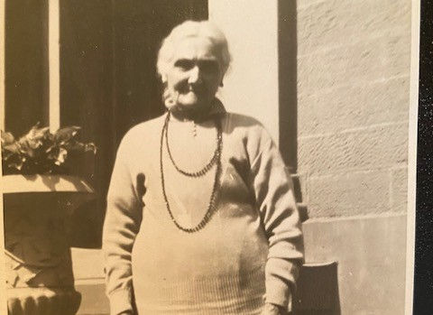Mary Elizabeth Edwards