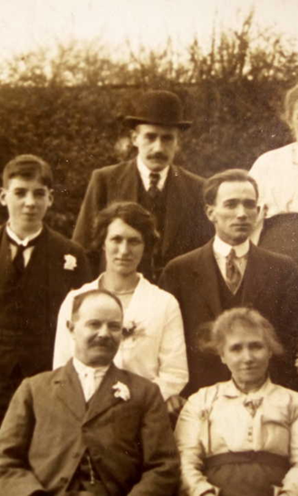 John ‘Jack’ and Sarah Howe née Lovegrove in the front