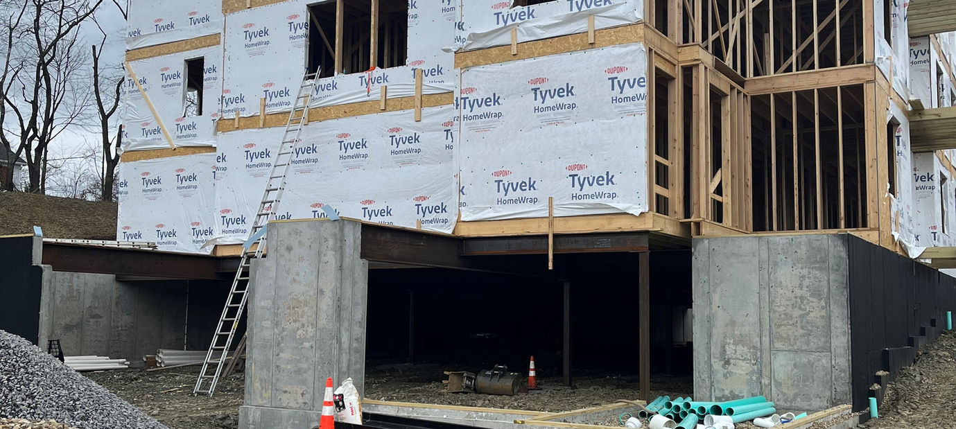 Construction 3.jpg