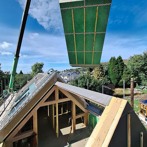 Hen Weithdy SIP roof install Evergreen Architects.jpg