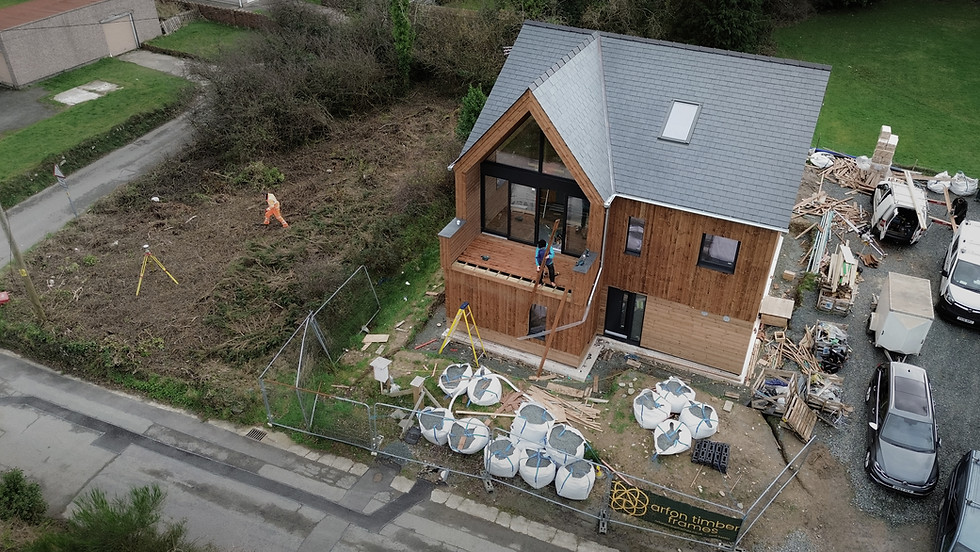 25-12 Glasdy Evergreen Architects drone-5aerial.jpg