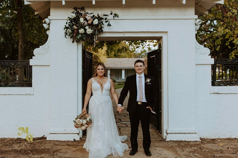 The Maples Wedding, Woodland Venue, Outdoor Venue, Estate Venue, Fall Wedding, Wedding Planner, California Wedding Planner, Sacramento Wedding Planner, Wedding Photographer, Wedding Flowers, Sacramento Florist, Dried Florals, Wedding Dress, Bridal Portraits, Bridal Party Photos,  Ceremony Details, Reception Details