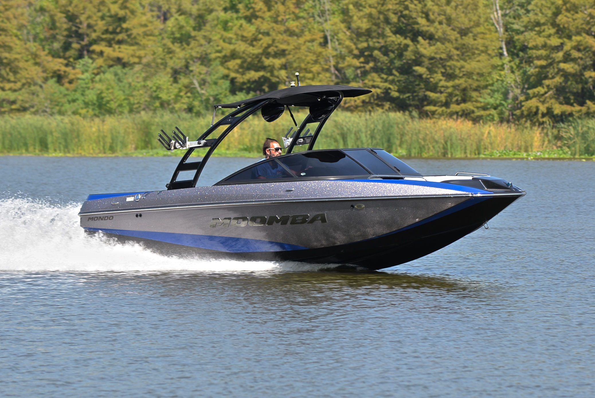 Moomba Mondo