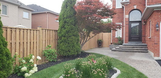 semi private fence.jpg