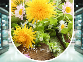 Wildkräuter im Gegensatz zu Supermarktessen