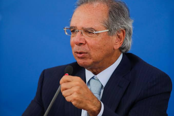 Paulo Guedes ministro democracia resiliente