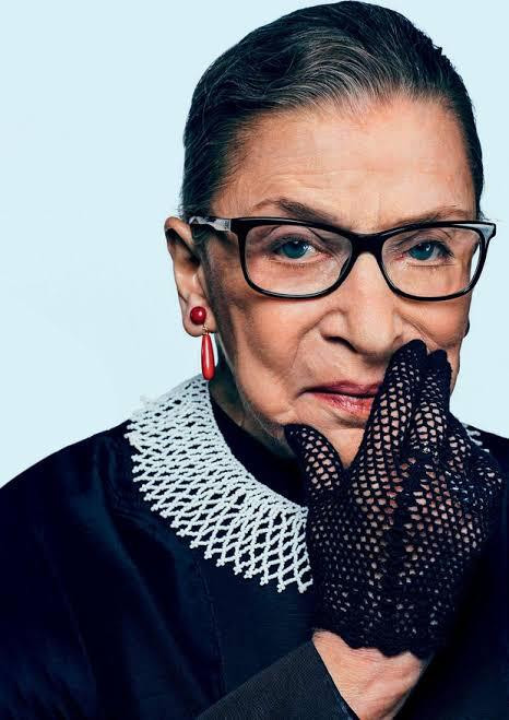 Estátua em homenagem a Ruth Bader Ginsburg