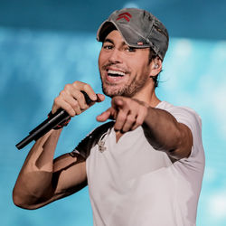ENRIQUE IGLESIAS