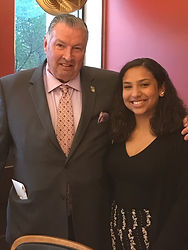 scholarship_dinner2.jpg