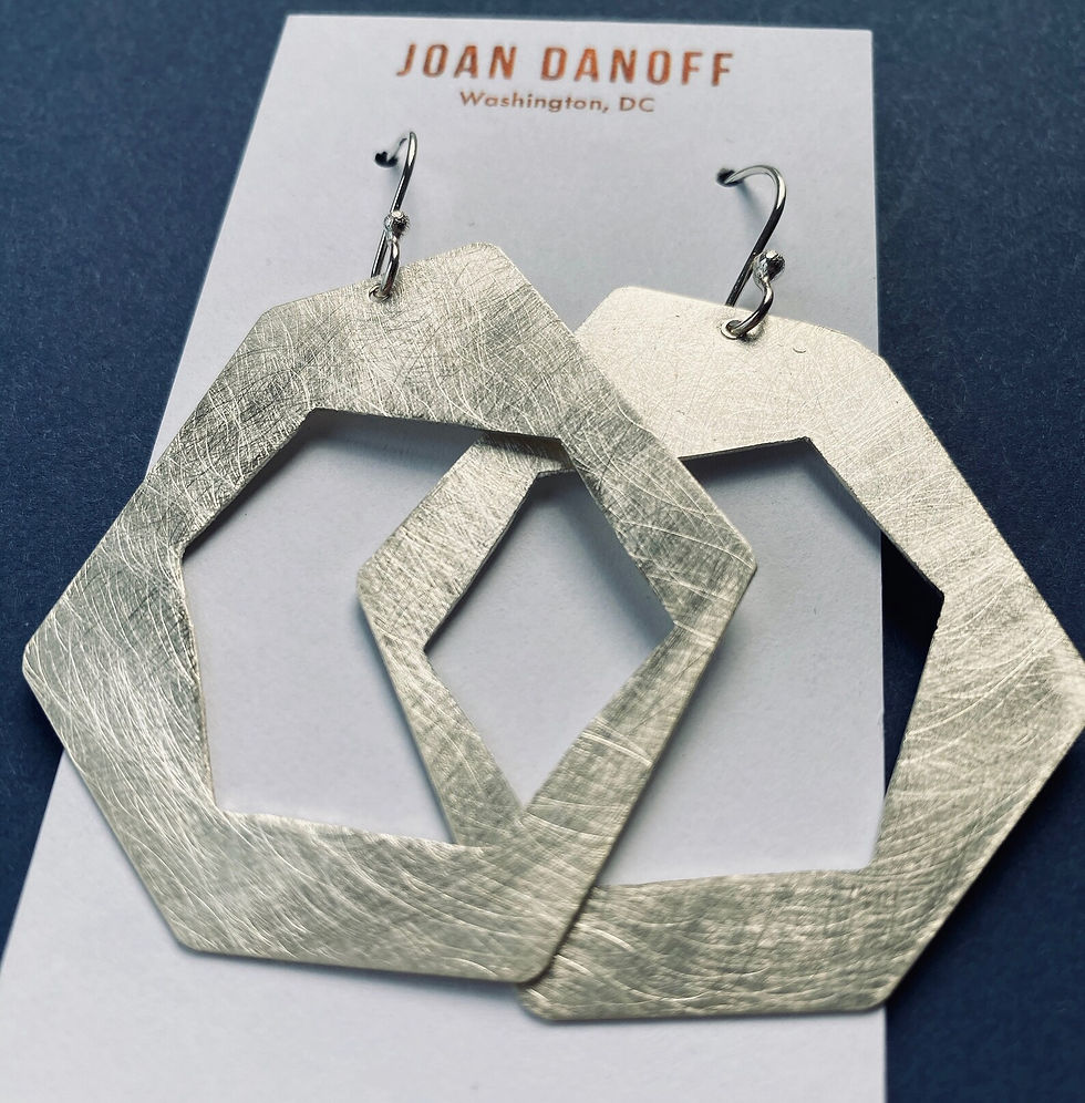 Thumbnail: Modern Brushed Polygon Hoops