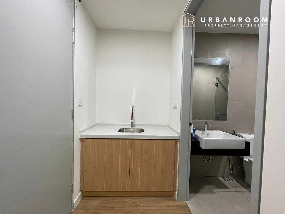 Thumbnail: Junior Ensuite Room @ Sunway GeoLake Residence
