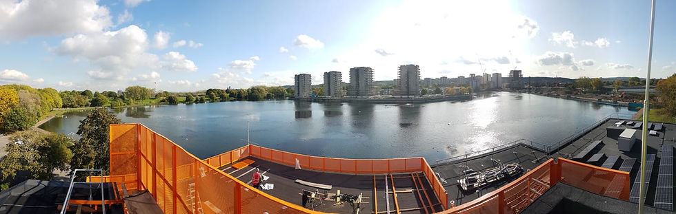 Lakeside : Thamesmead